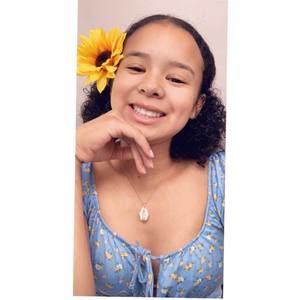 Meet your Posher, Issabella